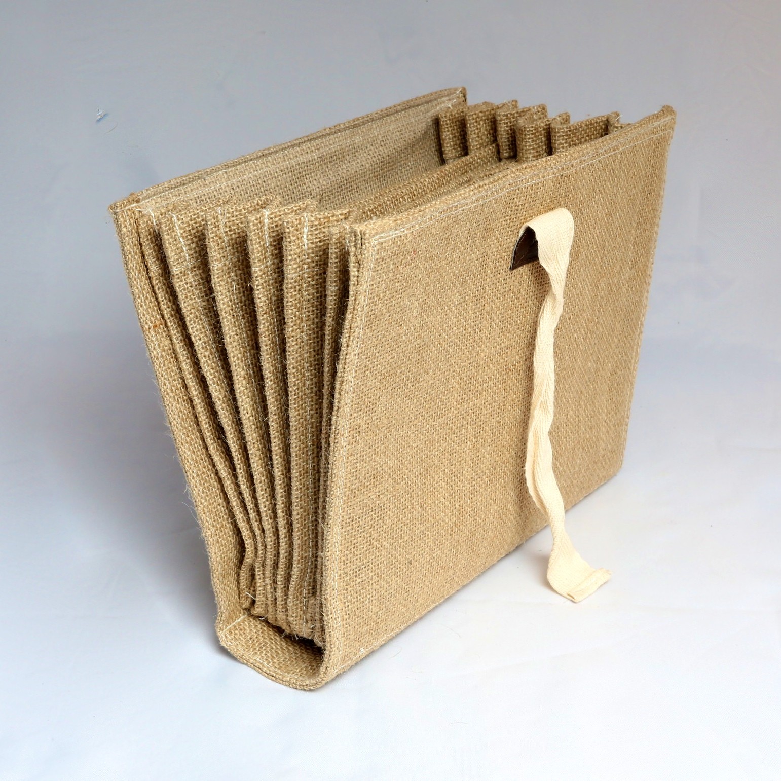 Jute Storage Folder