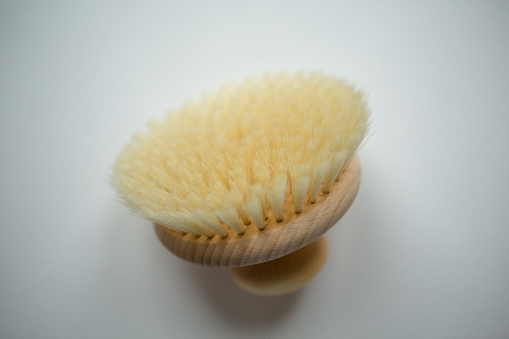 dry massage brush with bristle and knob