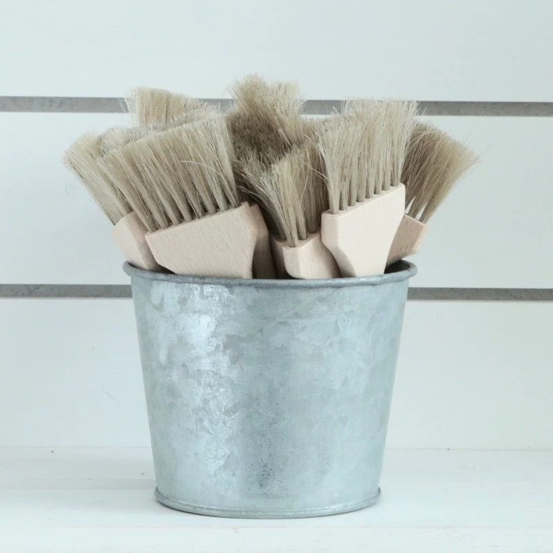 Non plastic pastry brush