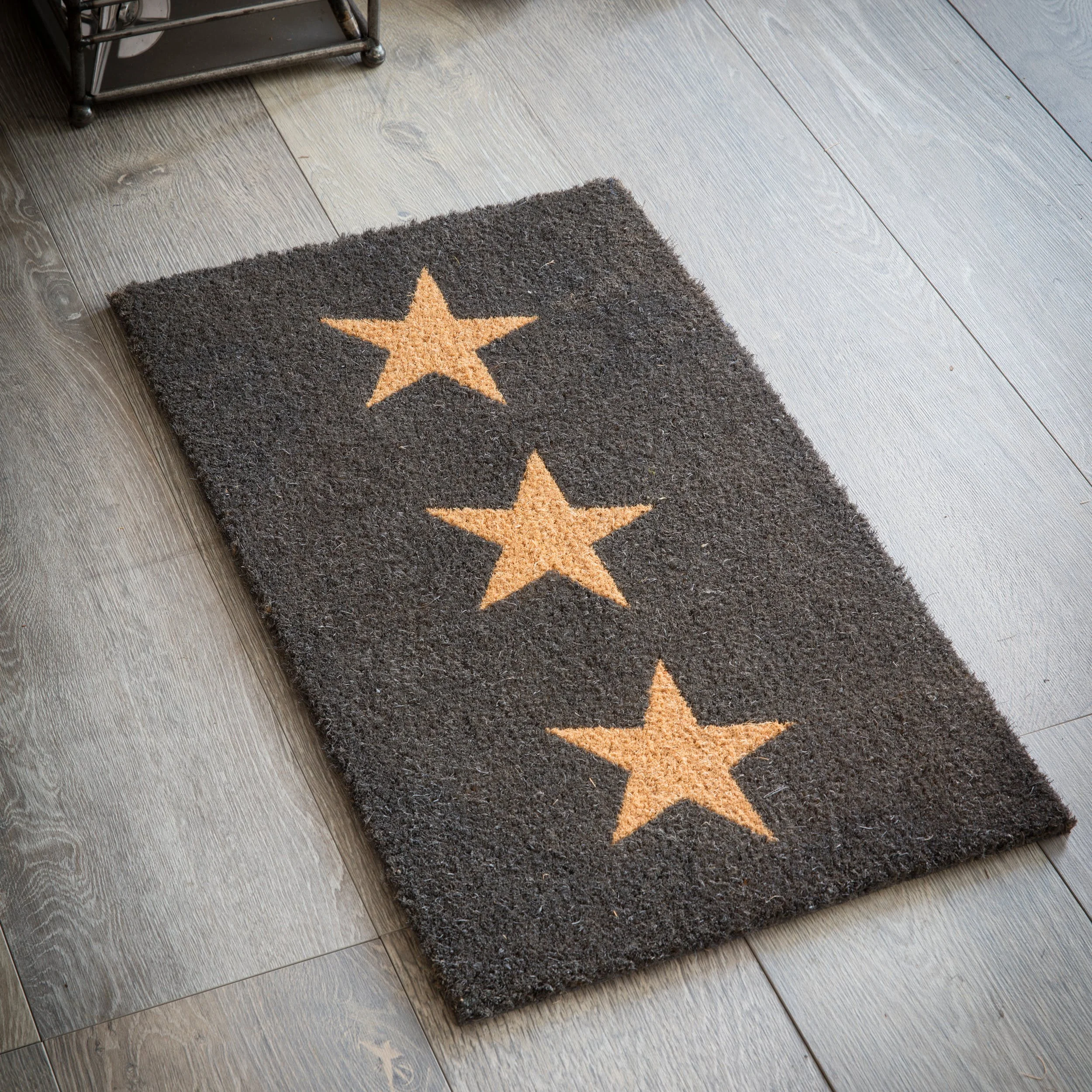 3 star doormant