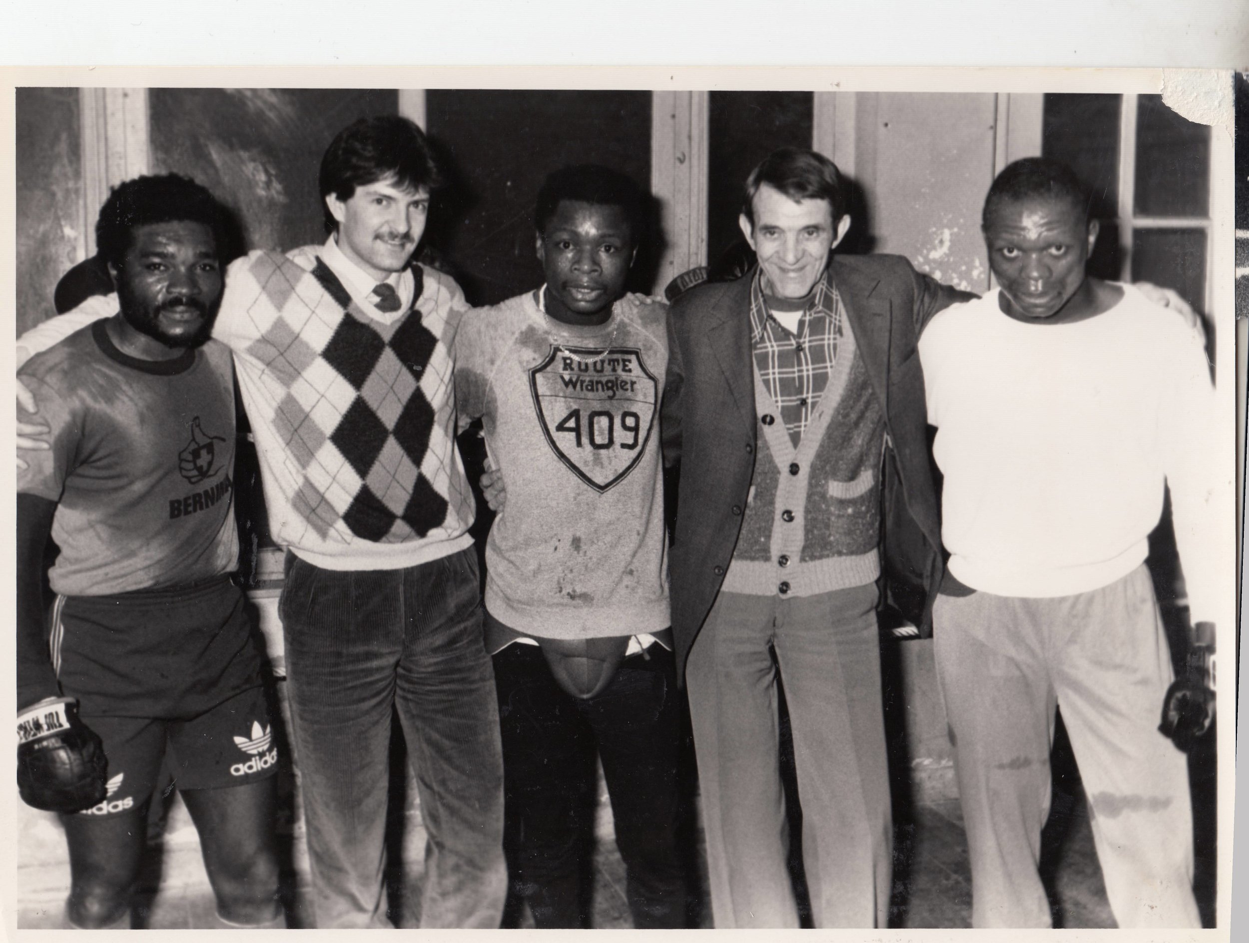 1987; Célestin Kanynda, Romain Kribs, Clément Tshinza, Camile Kribs, Pierre Kabassu.jpg