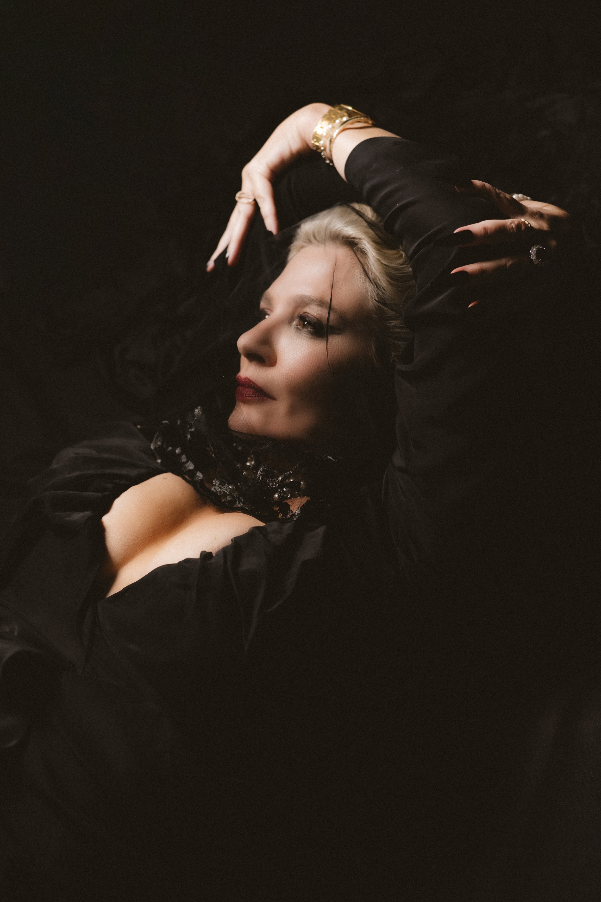 3_DARKGLAMOUR_CP-5671.1.jpg