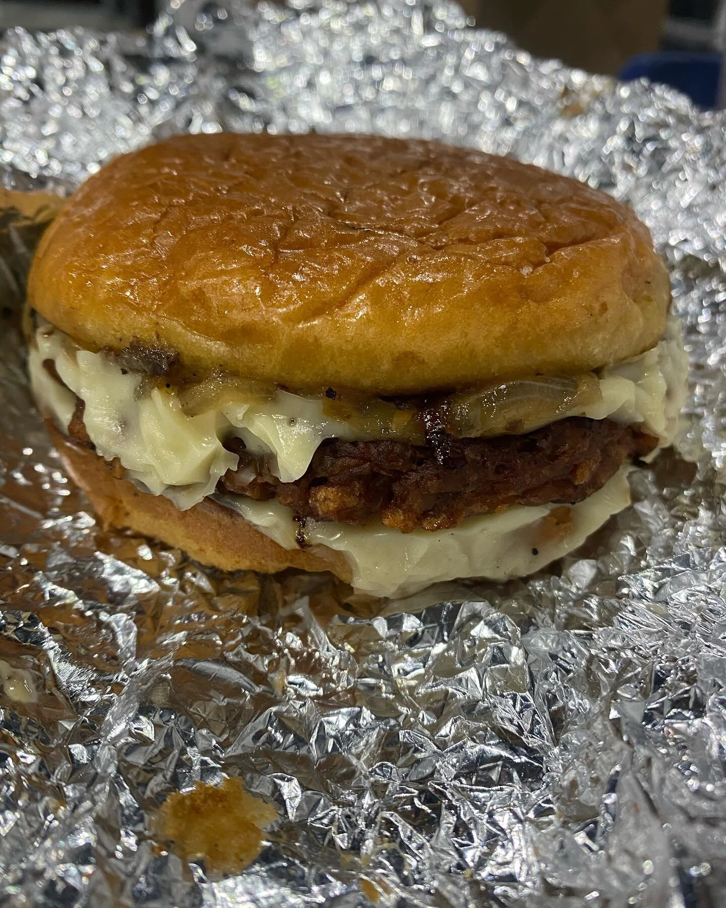 OMFG!!! So @bayankochicago is bringing an impossible burger to the mix y&rsquo;all... i got an early taste. Picked up dinner and just ate the best meal ive had in a minute by myself, at my studio, literally talking about the flavors to myself... out 