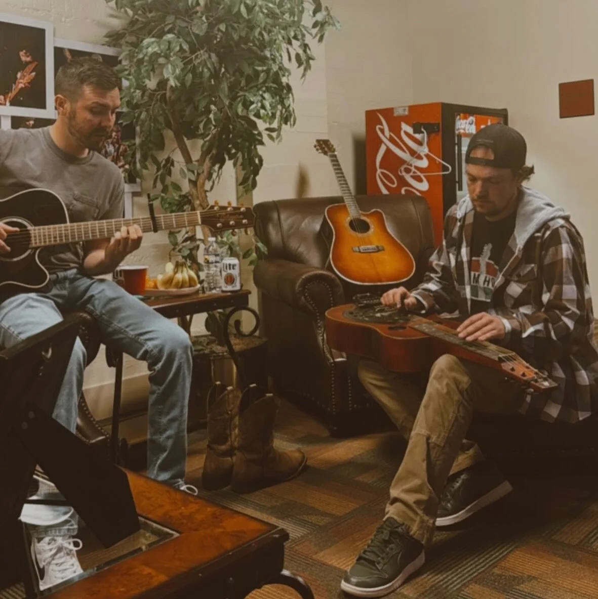 Excited to play some acoustic tunes for you all this Saturday at @longwaybrewing. Doors at 6pm. 😤🤠