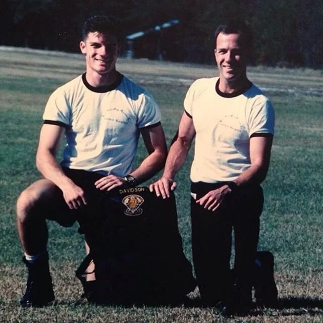 1993 with my Dad on the @armygoldenknights @usarmy #skydiving #skydive #parachute #fathersonteam