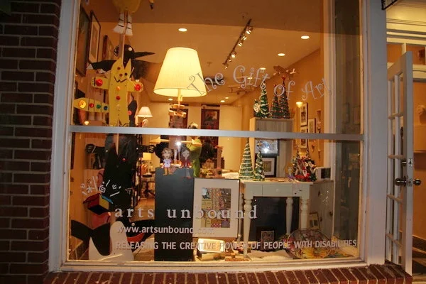  Pop-up gallery 2010-2011 
