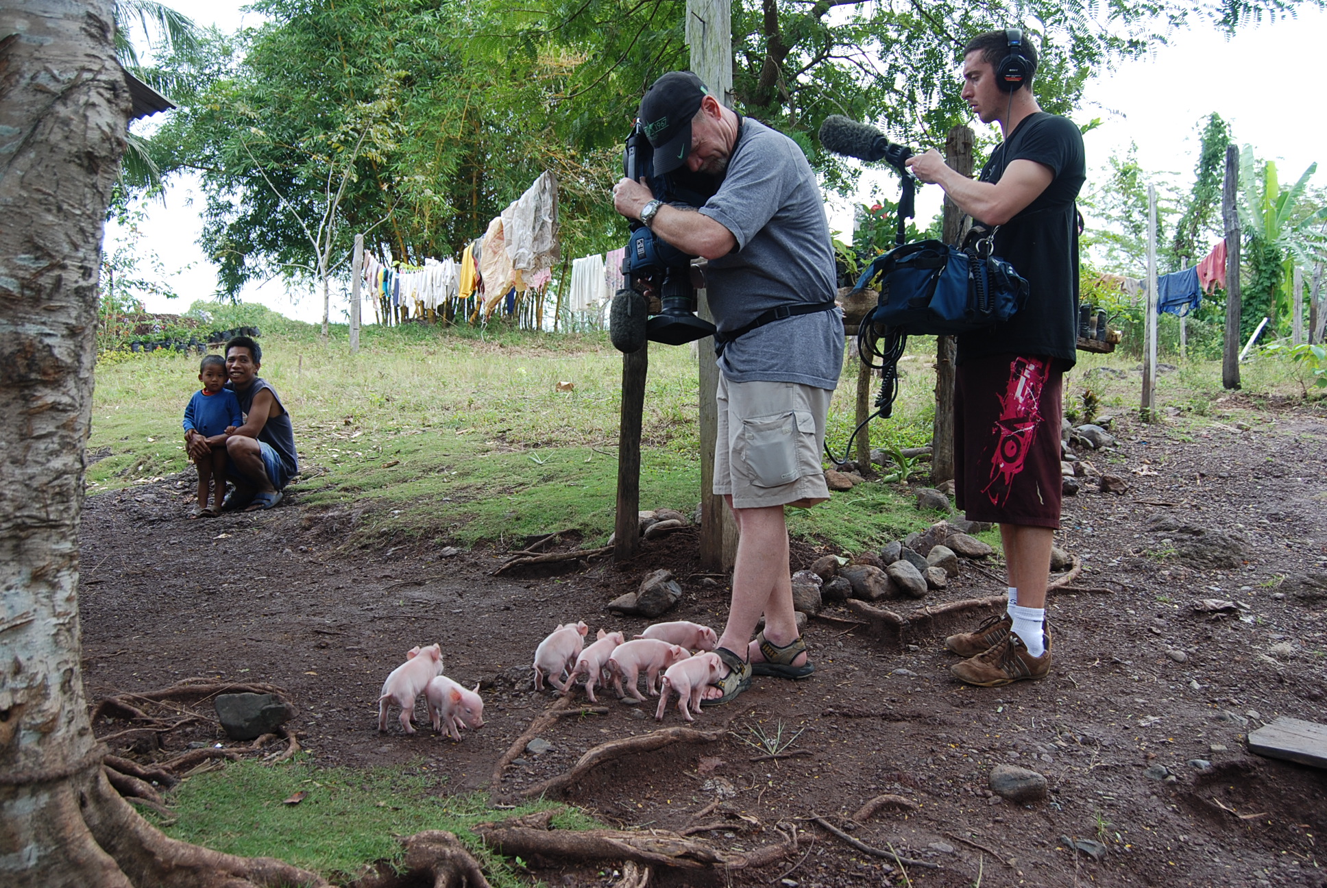 On the way to Nagtabon Beach