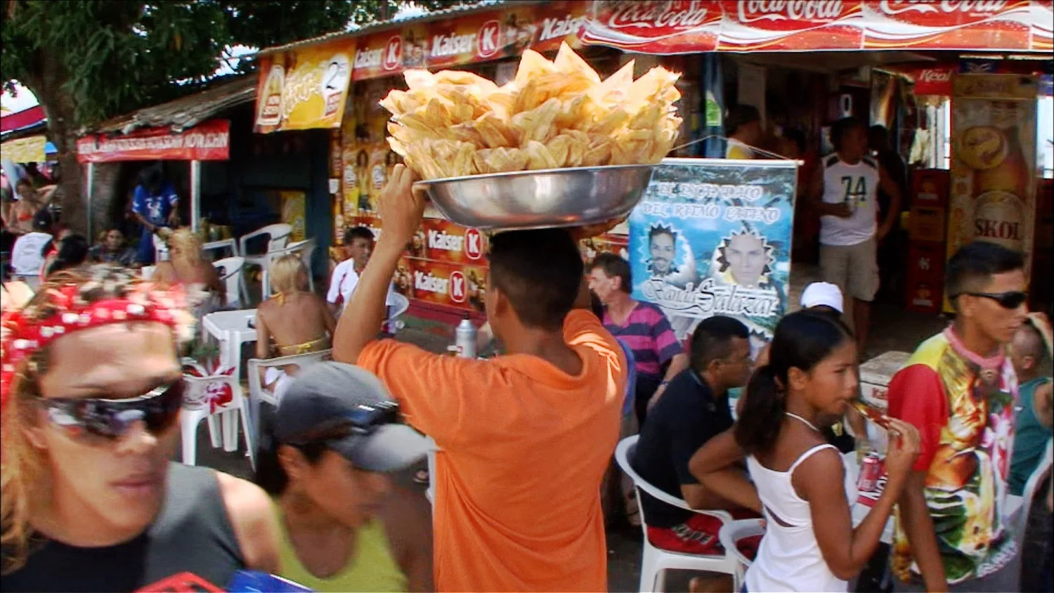 FFOTW_208_carrying snacks.jpg