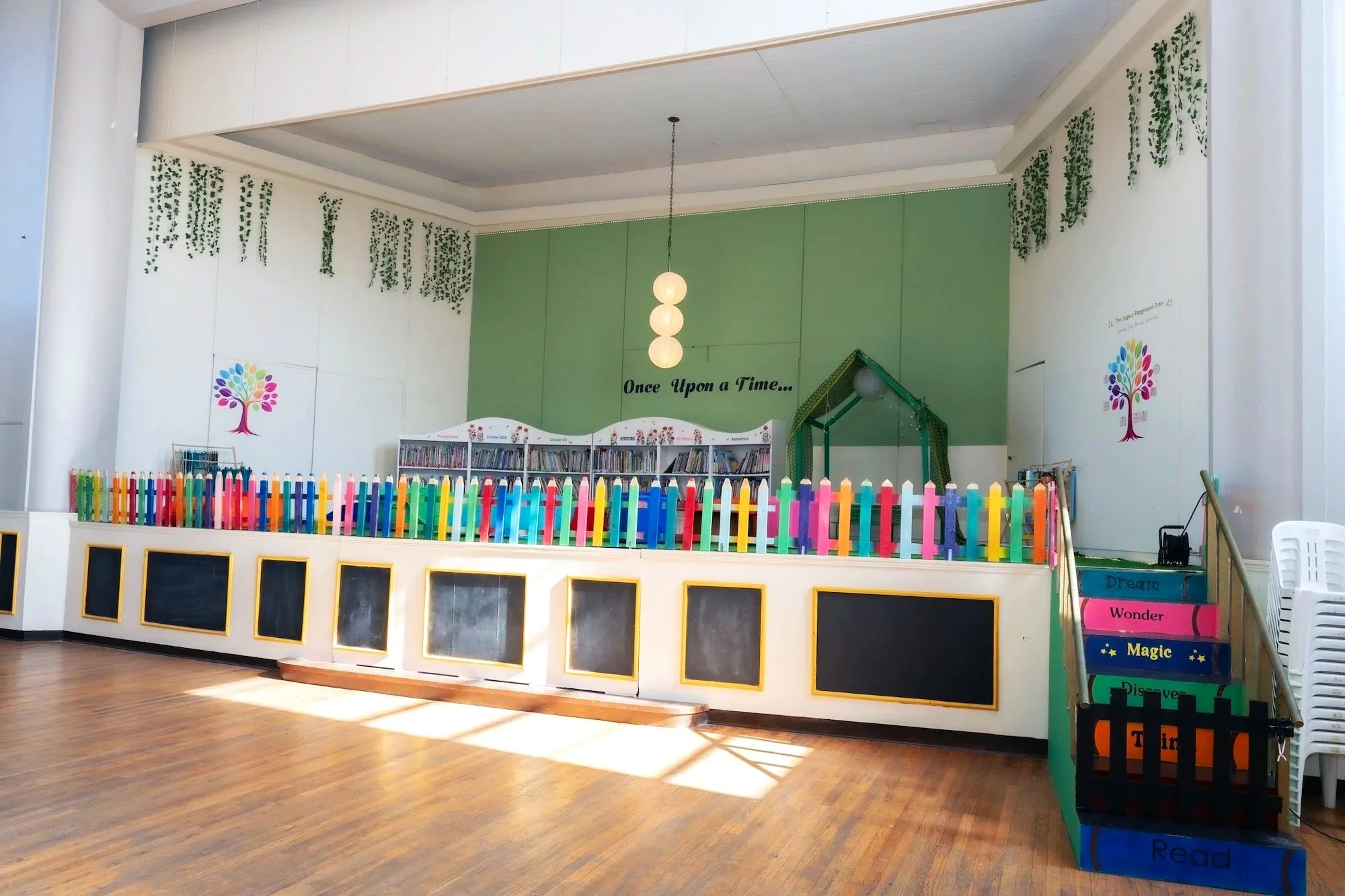Inviting Library