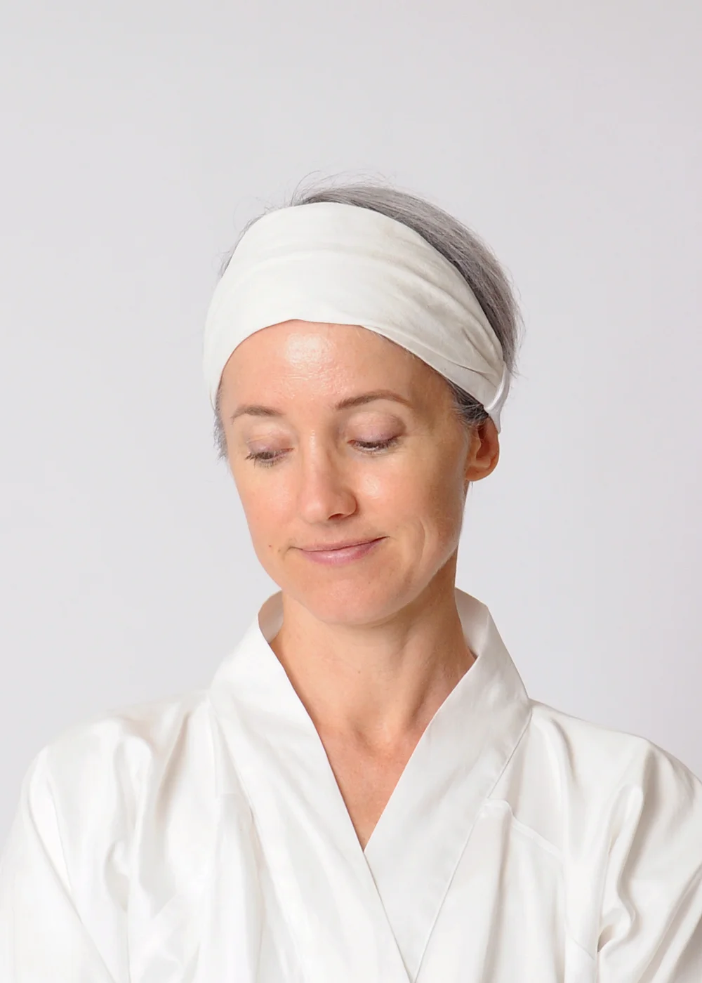 ilmu_headband_white_front_web.jpg