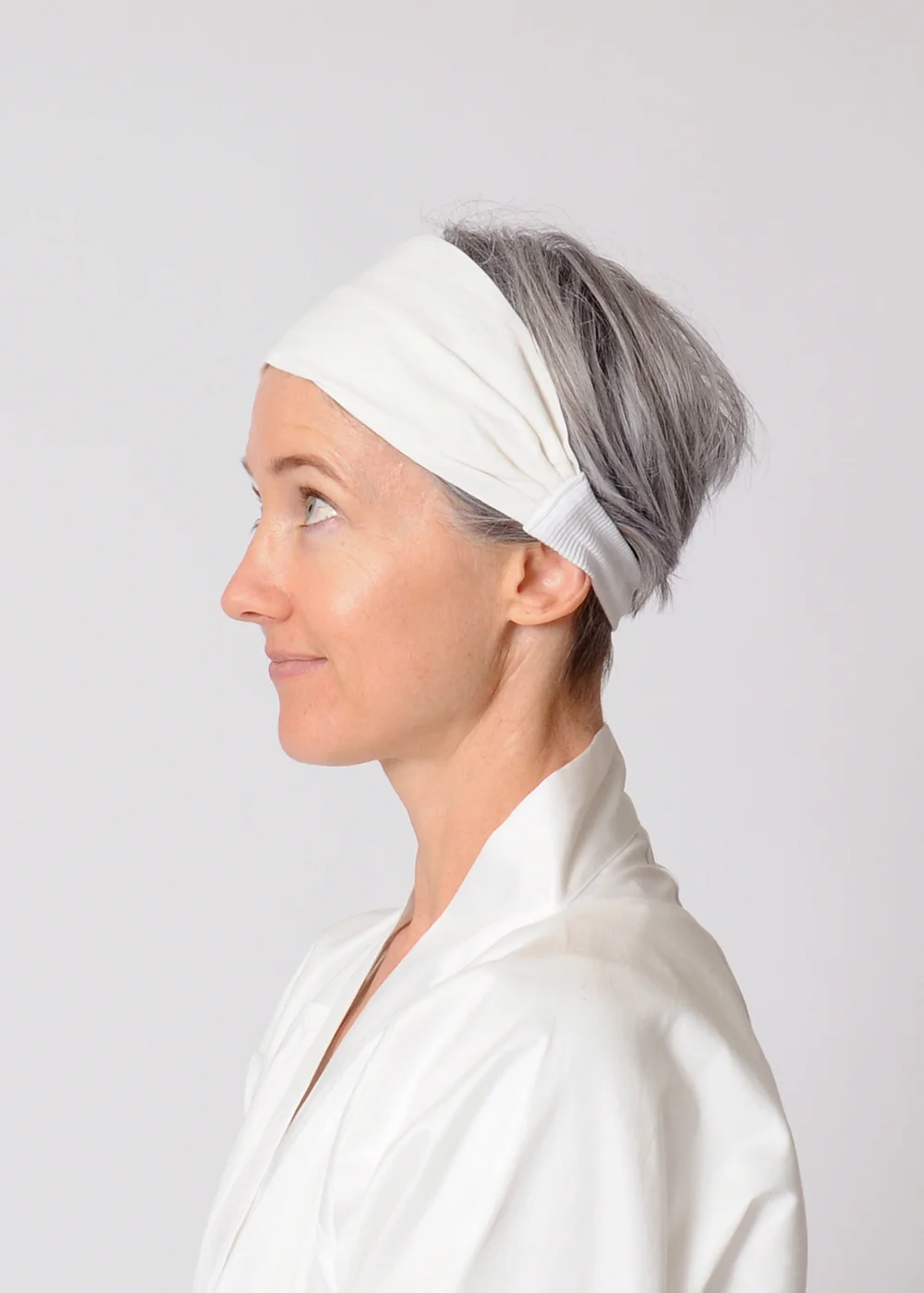 ilmu_headband_white_side_web.jpg