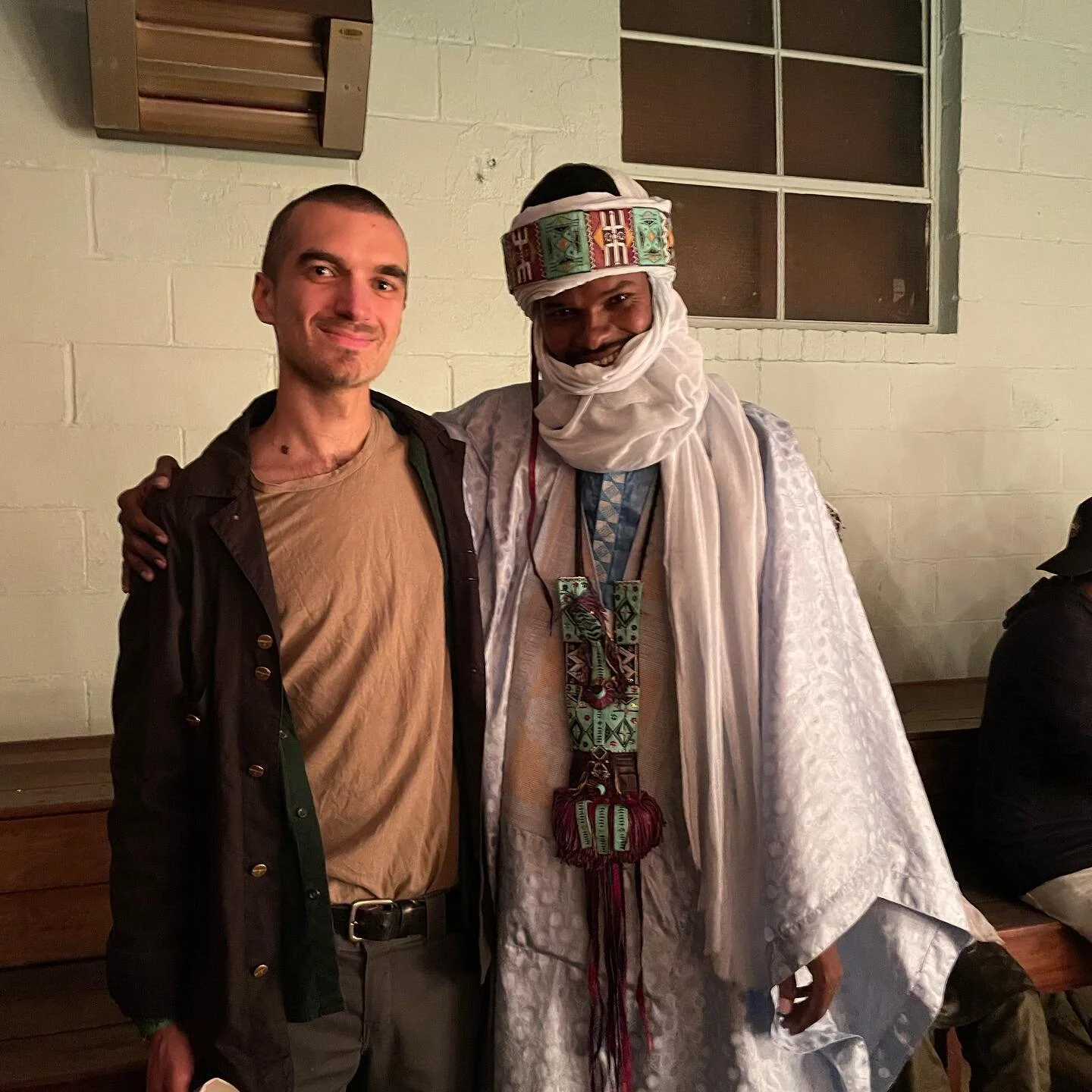 Me and my friend @mohamedag50 🙏 check out his family band called Al Bilali Soudan on streaming or buy their record. They have been playing amazing shows on tour here in the US coming all the way from Mali. Their music is for peace. It reminds me tha