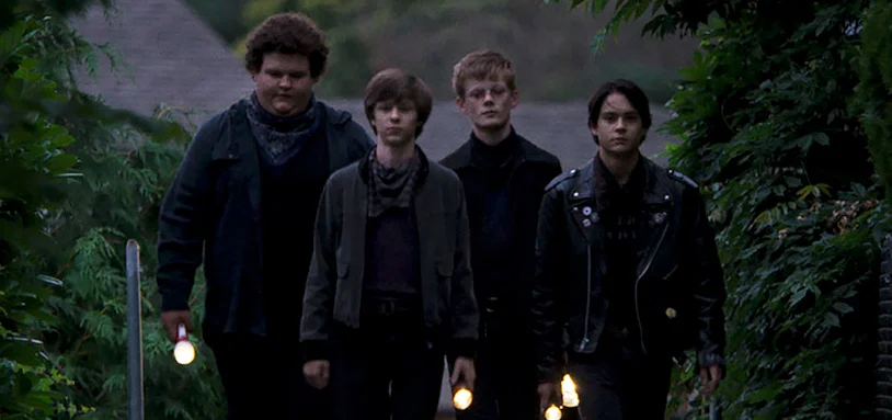 summerof84-kids-walking-dusk.jpg
