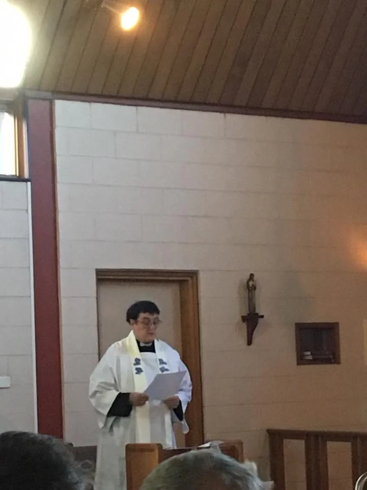 Sr Juliana sings the traditional sentence as Officiant at Evensong for the Annunciation
