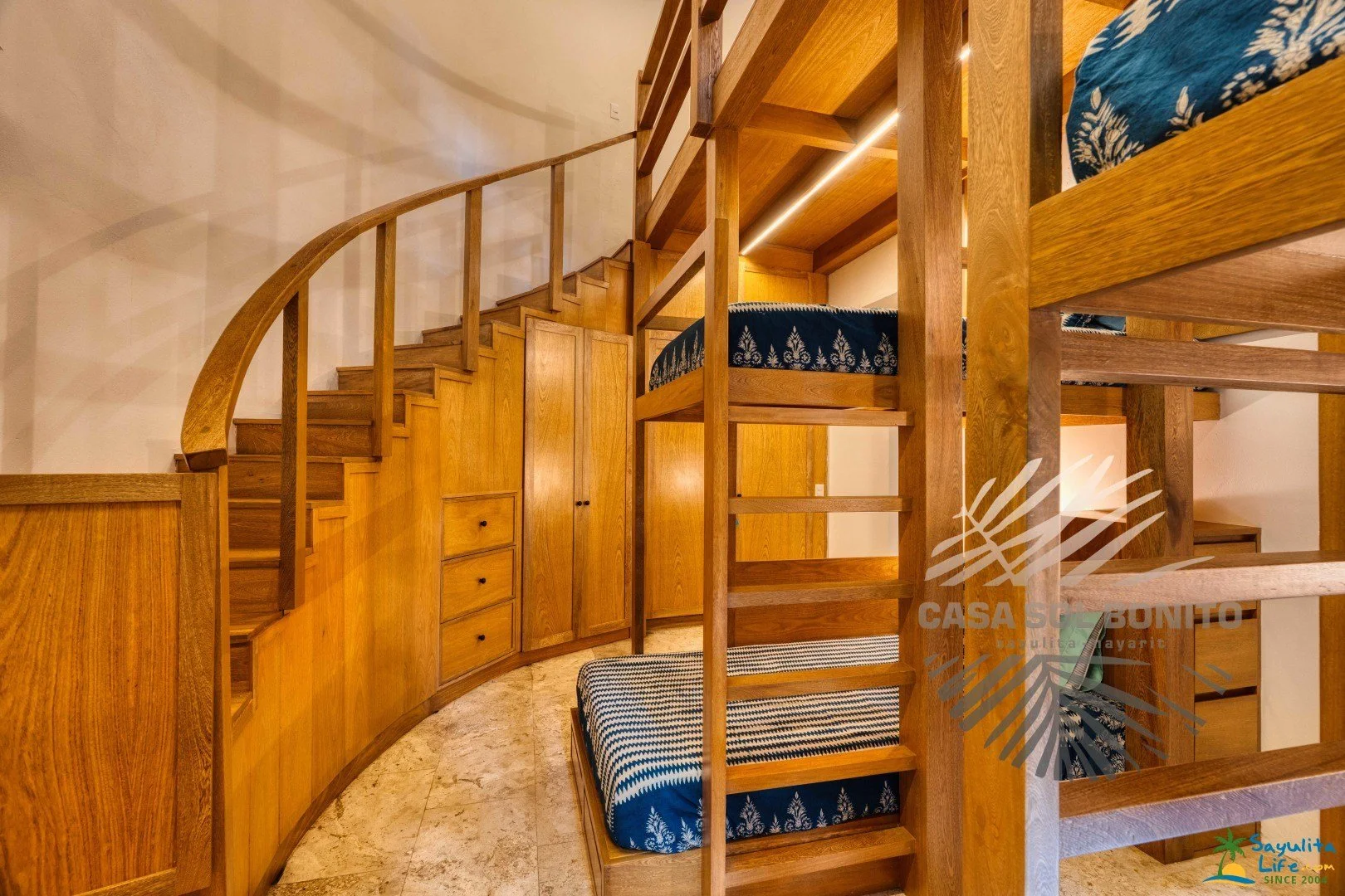 Bunk1.jpg