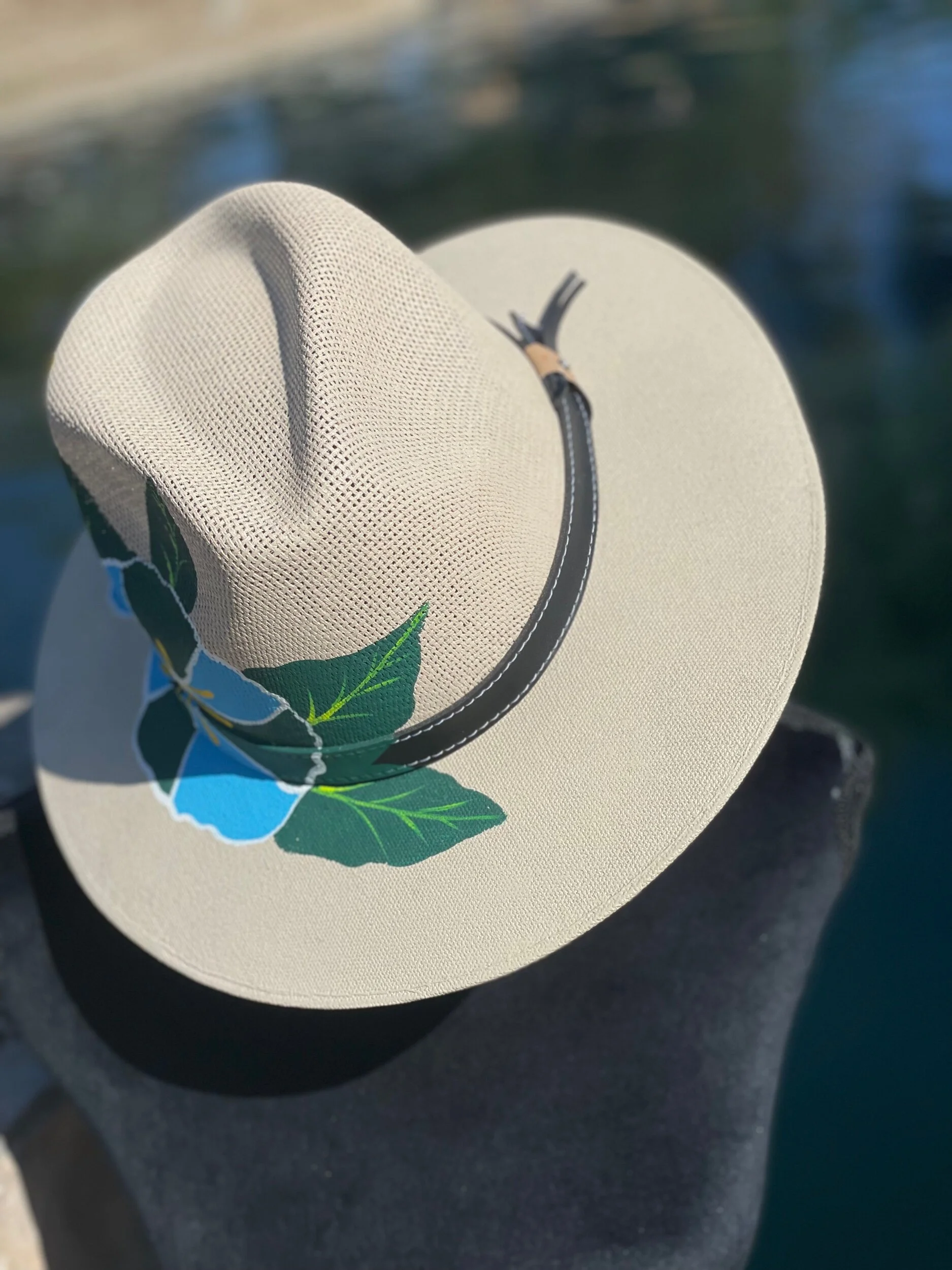 2E3756A6-0387-458E-BAA1-9128E4ABEABA