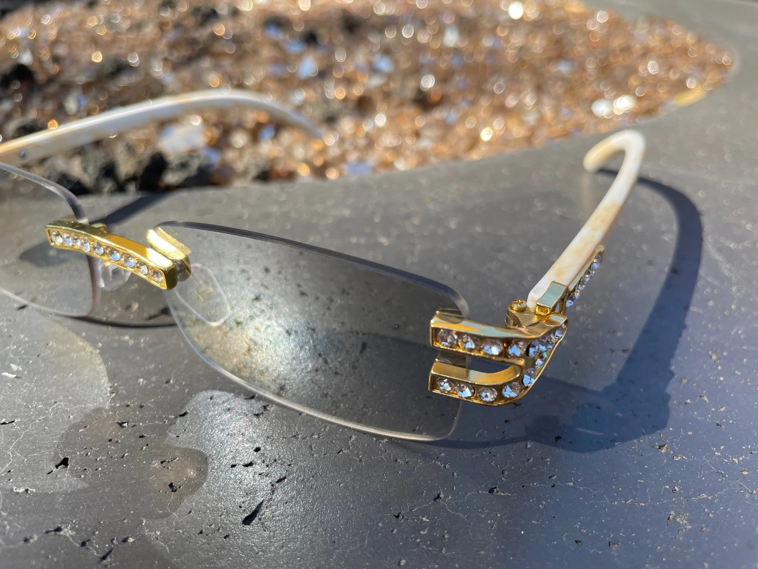 6FE8EE6A-5FD5-42FE-B5AD-6F89A69E701A