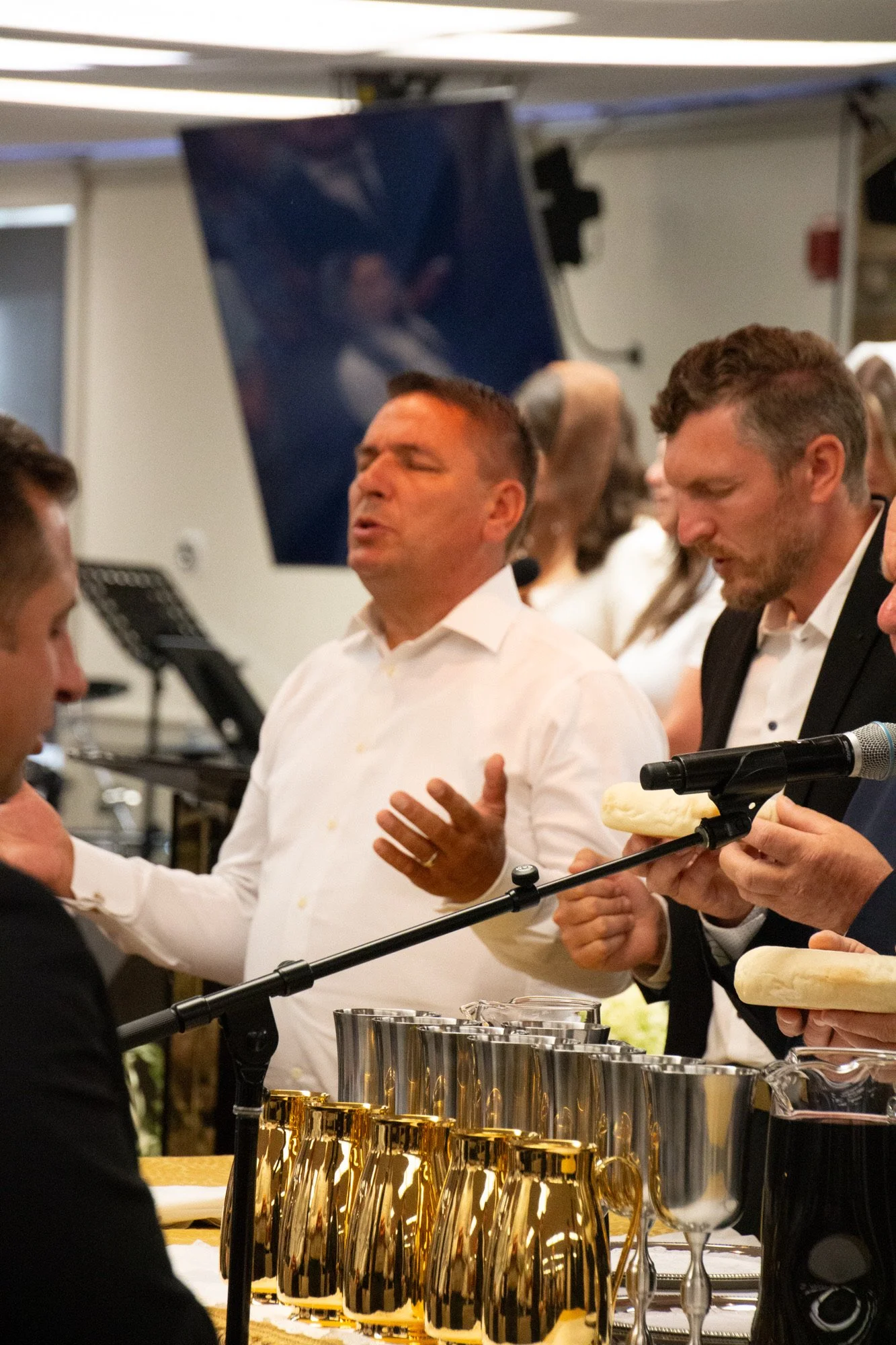 FINAL BAPTISM-1964.JPG