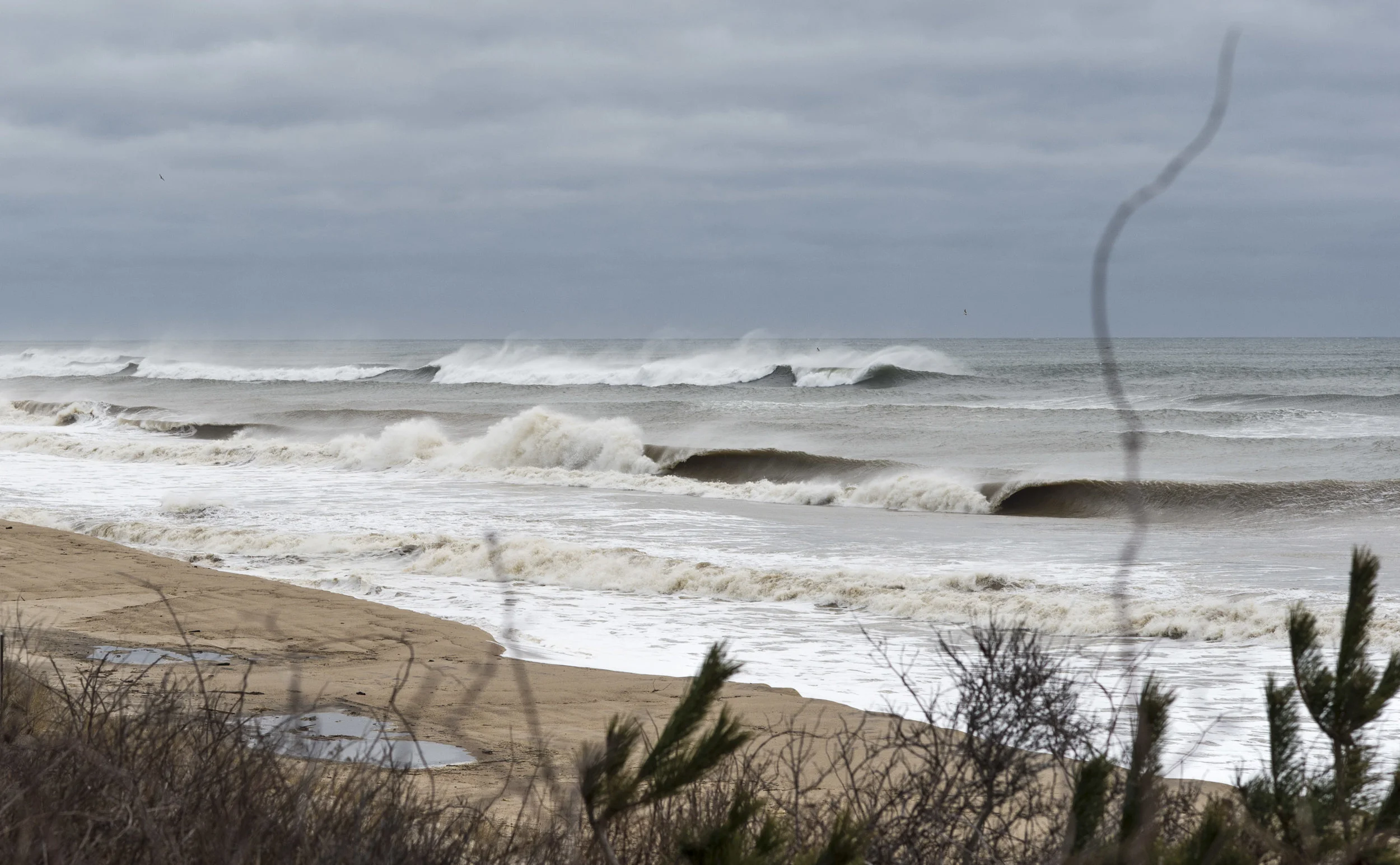 Increasing East Swell