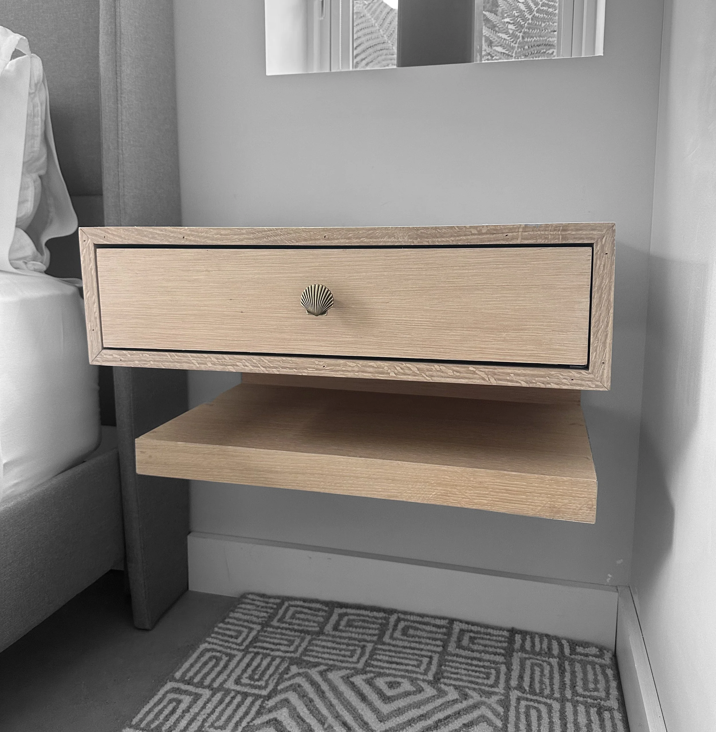 bedside.jpg