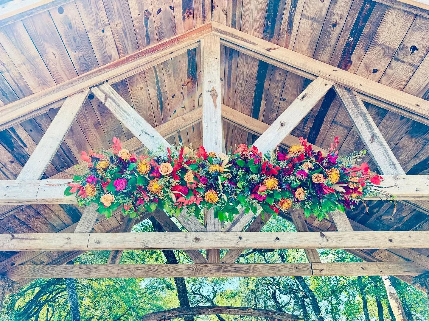 We were honored to not only plan Billy &amp; Scarleth&rsquo;s wedding day, but also flower it. A little snippet from their ceremony space. 

Venue @texasoldtown 
Bartending Bar Butlers
Catering @laperaaustin 
Cake @melissacarroll 
Floral @randrevents