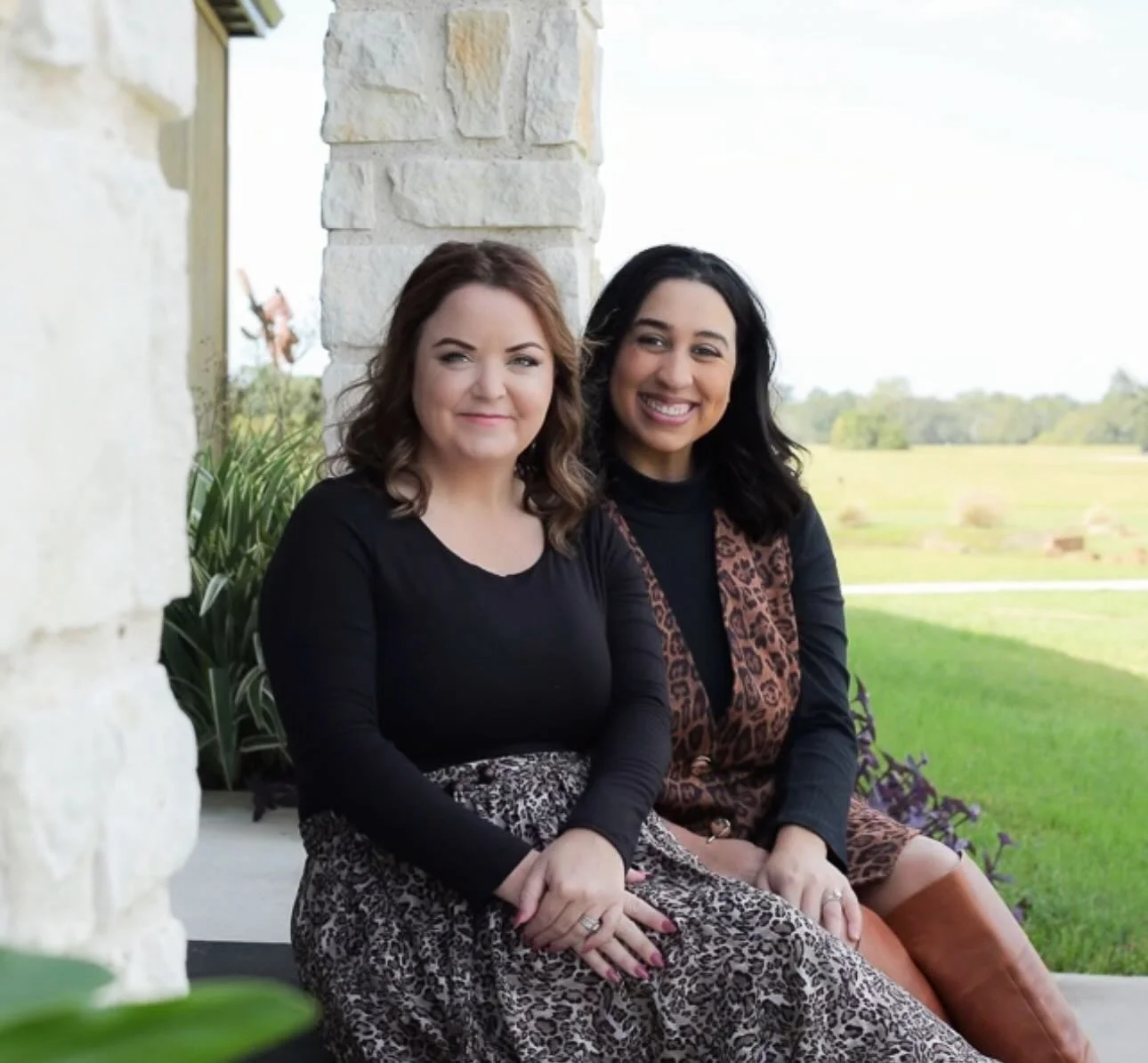 As 2025 comes to a close, our hearts are so full. Thank you to every couple who trusted us with one of the most important days of your lives. It&rsquo;s been an honor to plan, design, and celebrate alongside you. Cheers to love, unforgettable moments