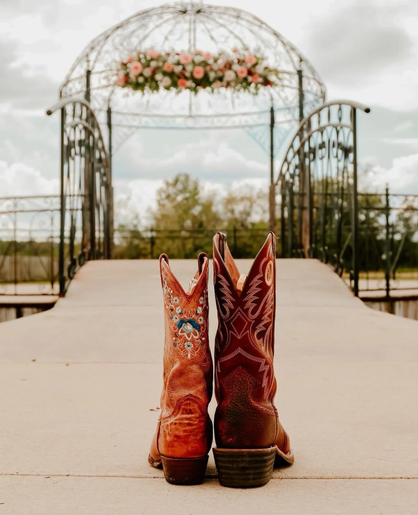 Matrimony Mondays - where love stories begin and &ldquo;I do&rdquo; leads the way. From first steps down the aisle to forever after, we&rsquo;re here for it all! Including encouraging you to wear the footwear of your choice. How cute are these boots 