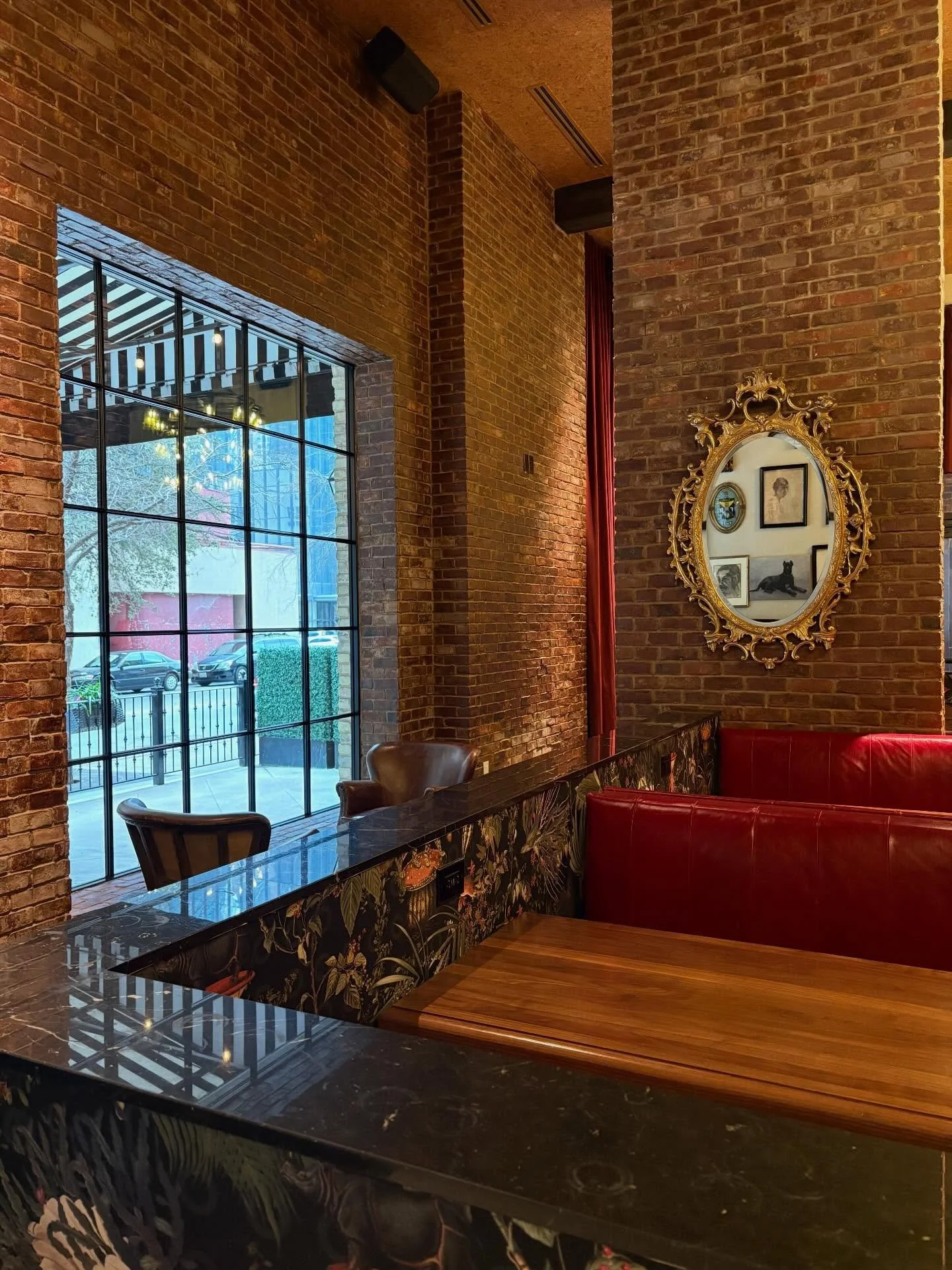 A peek behind-the-scenes at our planning process. We adore venue tours and tastings with our couples! It&rsquo;s amazing how these experiences assist us with bringing your day to life. 

A venue walk through solidifies a flow of an event from start t