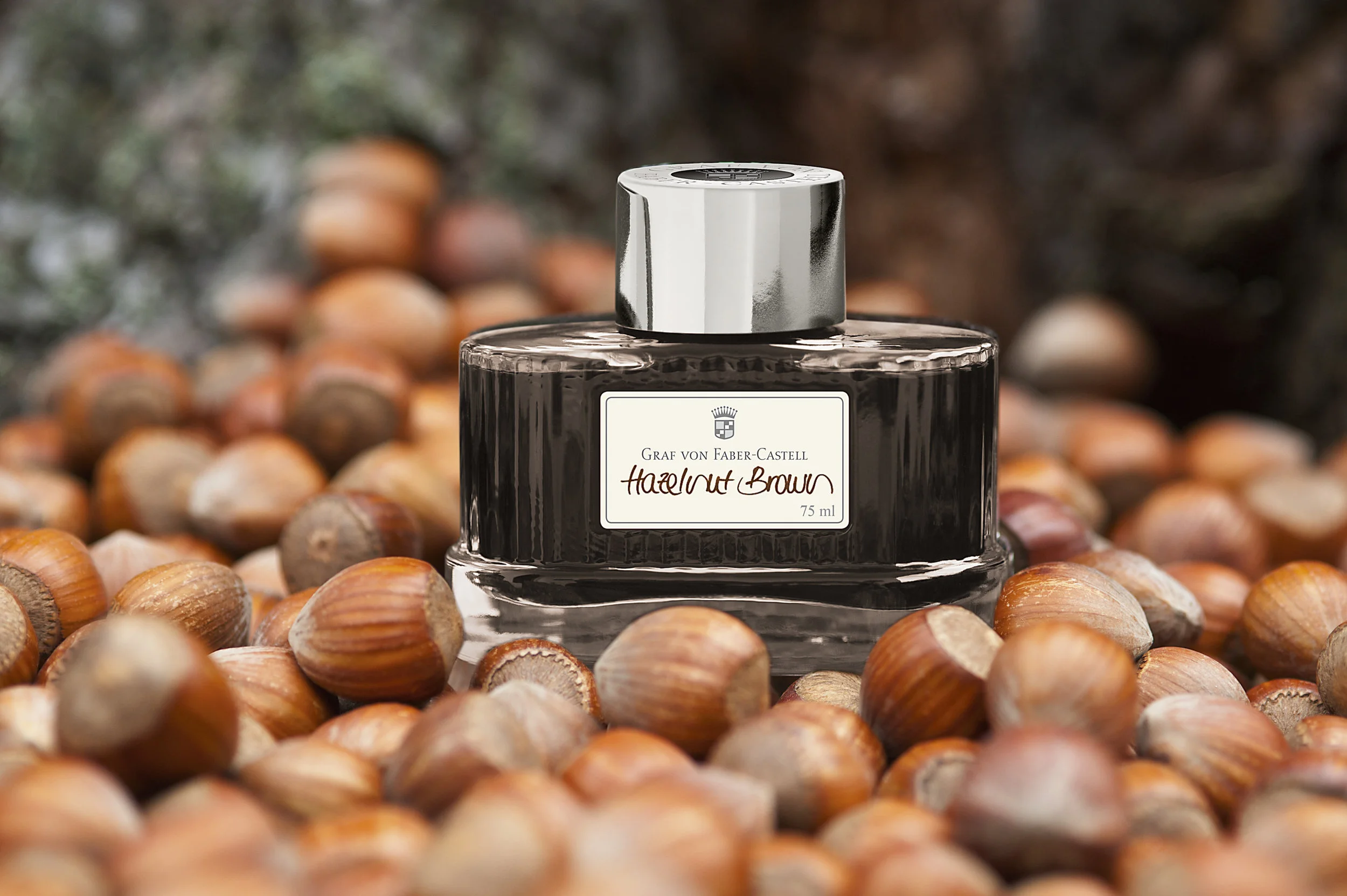 141002_Ink bottle Hazelnut Brown, 75ml_High Res_25234.jpg