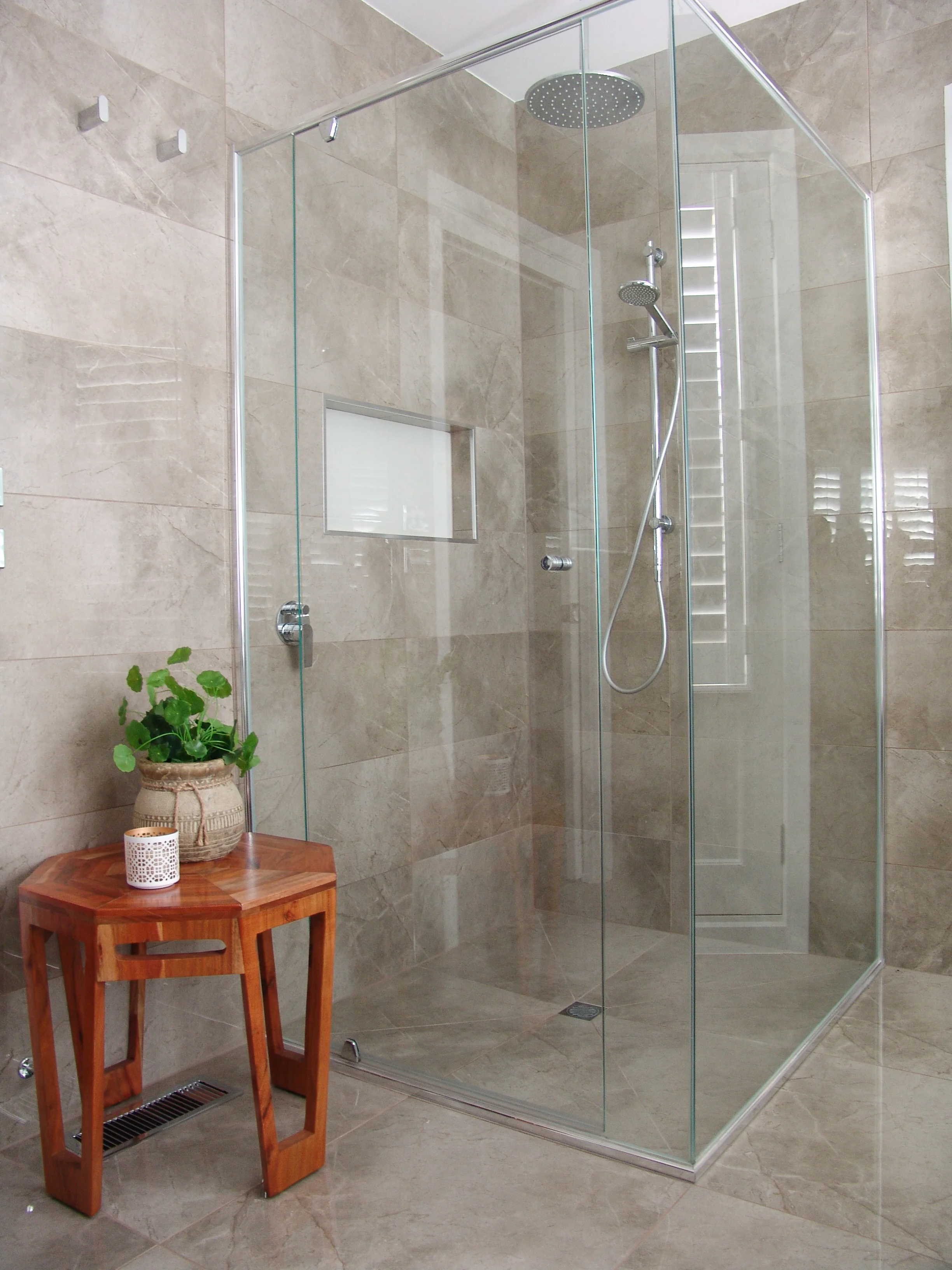 Bathroom 5.jpg