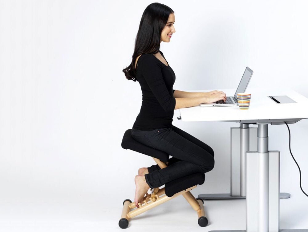 Movementum Kneeling Chair.jpg