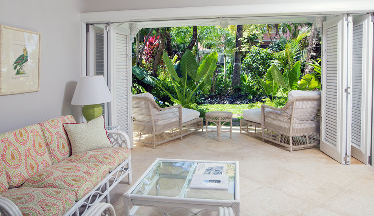 GARDEN VIEW SUITE Double USD $550 per night Single USD $440 per night