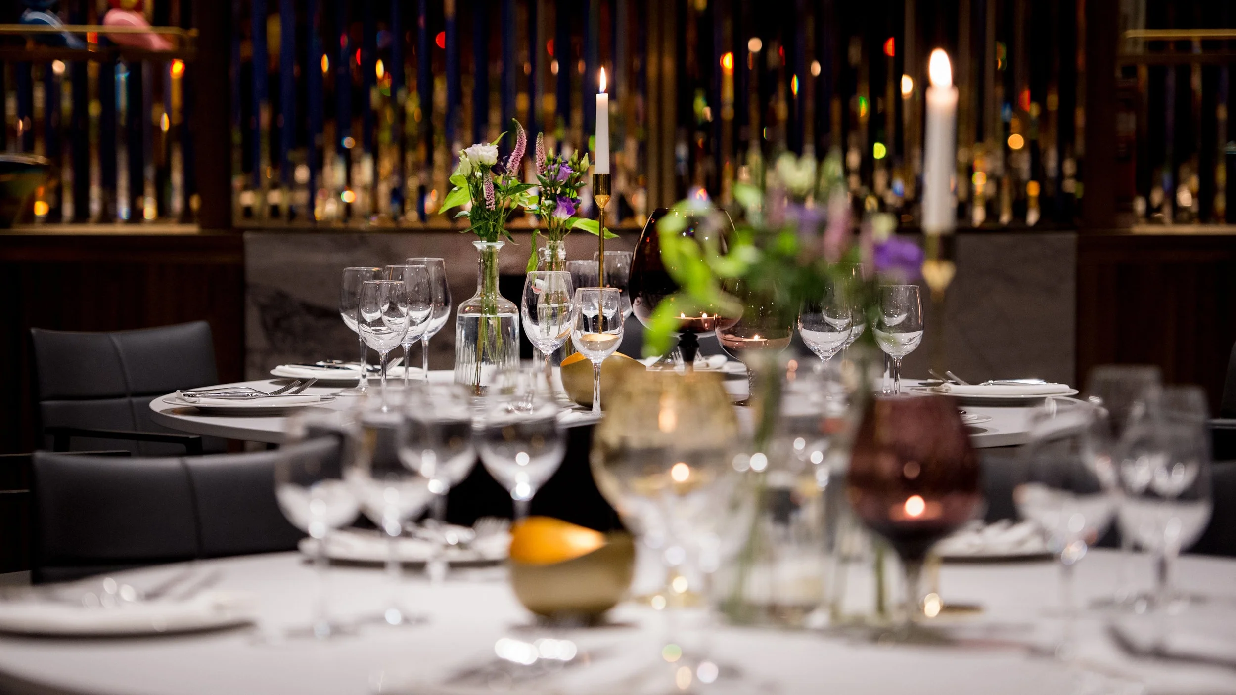 Marylebone+Room_Blue+Room_+Cabaret+style+dining_table+details_300+dpi+6.jpg