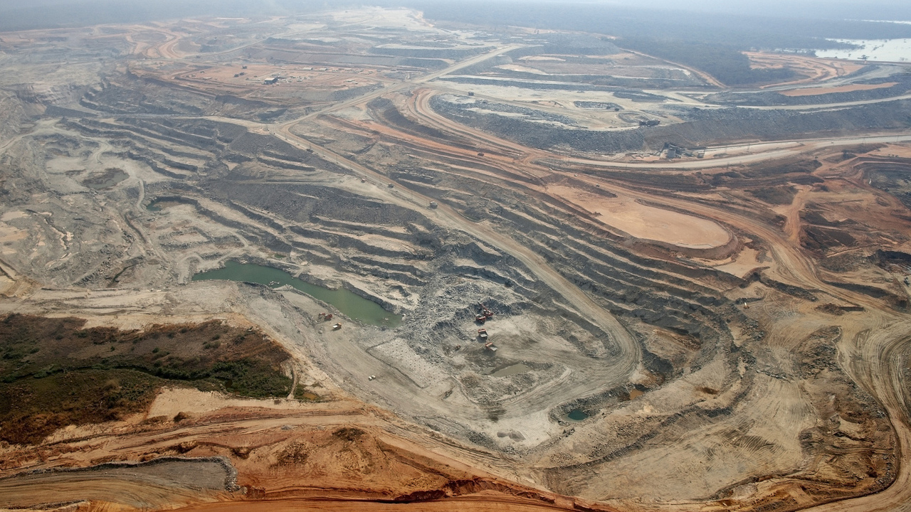 Zambian Government Considering Higher Mining Tax
