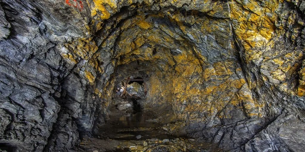 Zimbabwe gold miners killed after shaft collapses