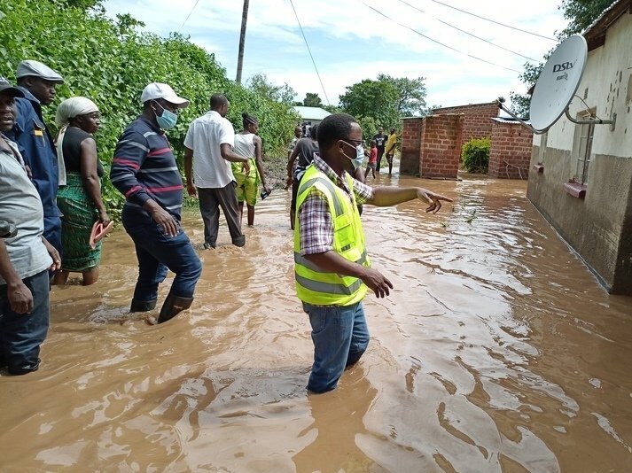Five People Feared Dead As Hundreds Are Displaced Following The Bursting Of A Dam in Mumbwa