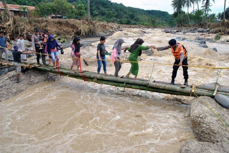 Flash Floods Displace 250 Families And Destroy Crops