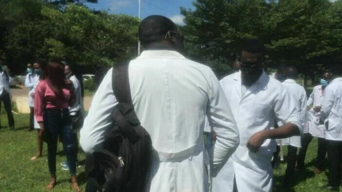 Doctors Remain Unemployed Despite Pandemic Stresses 