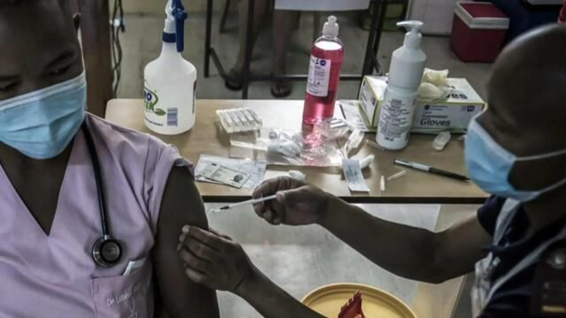 Vaccine Delay Increases Stresses on Zambian Health Facilities 