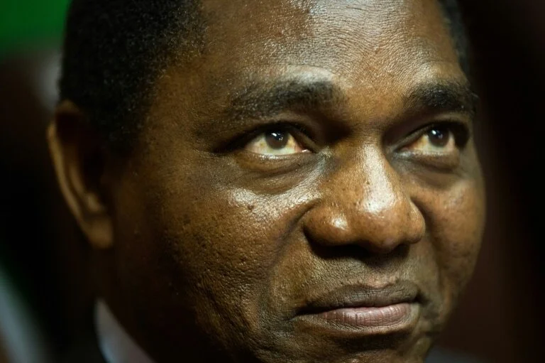 Debt Levels Unsustainable – HH  