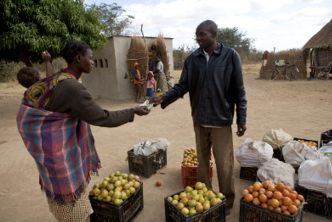 Government Hailed For K21.9 Million Loan to Marketeers 