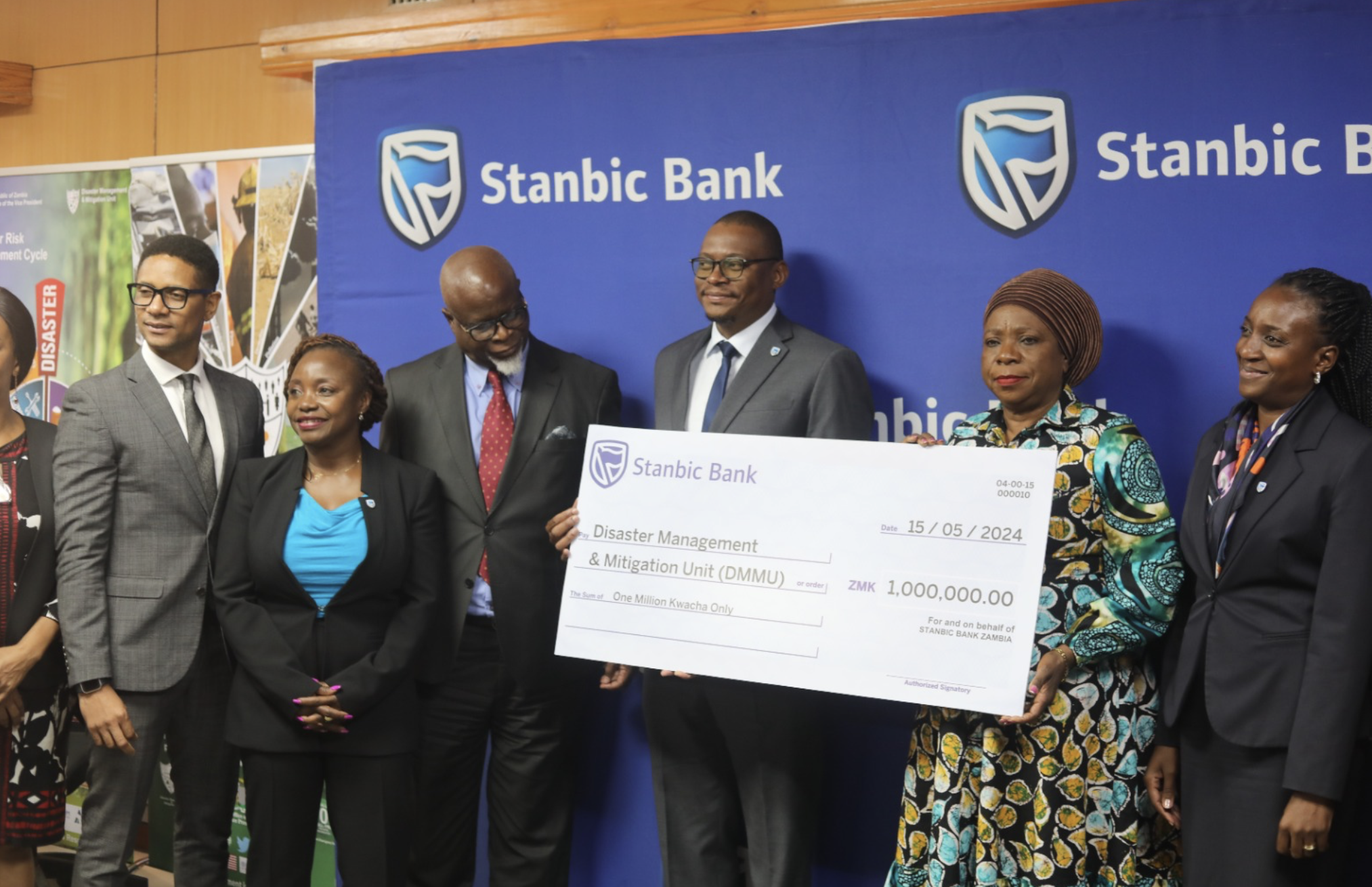 Stanbic Bank Donates K1 million to the Government 