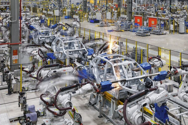 Government Engaging with Carmakers to Attract Investment 