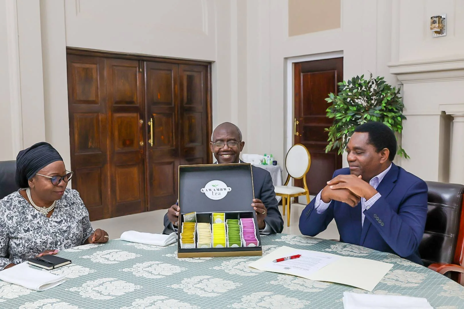 President Hichilema pushes energy and mining projects over coffee, backs Kawambwa tea for government offices