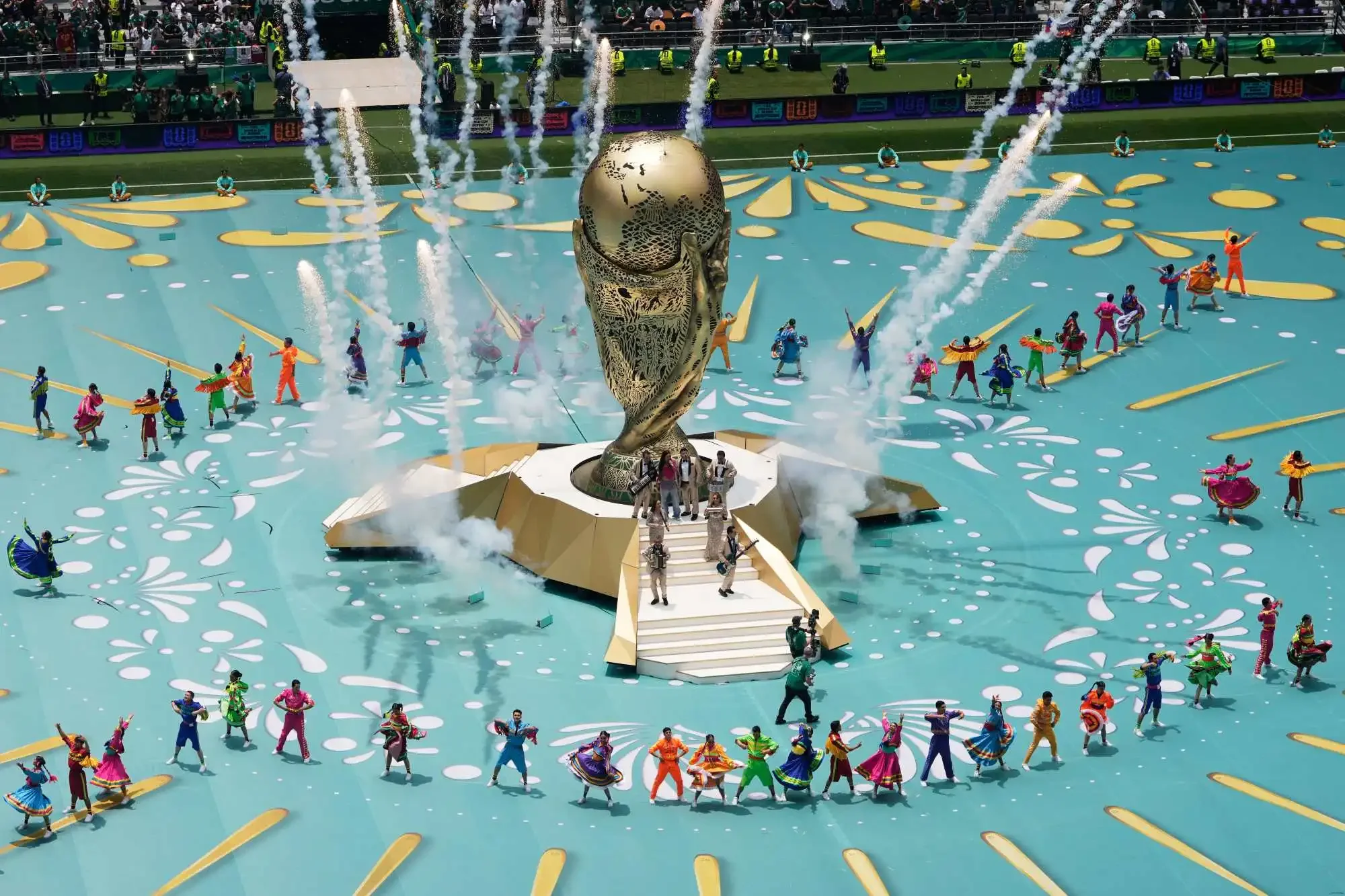 World Cup: 14 Nations Compete Across a Packed Group Stage Weekend