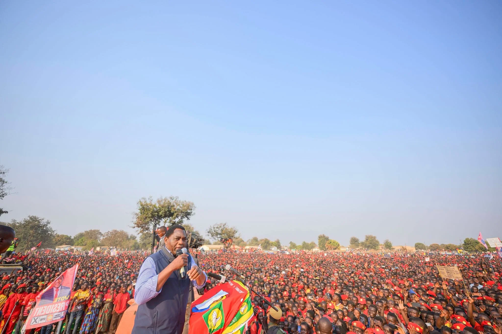 Day One In Northern Province: HH Promises Improved Roads and Electricity Access