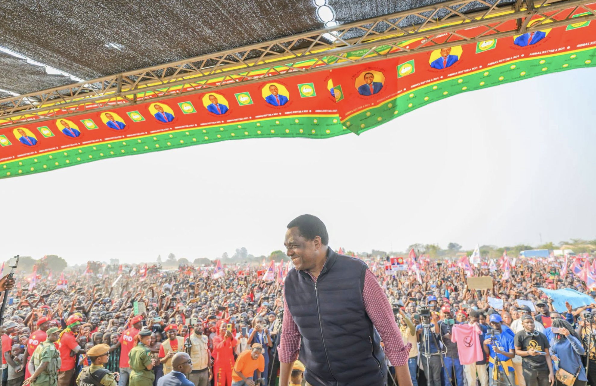HH Wraps Up North-Western Campaign Trail