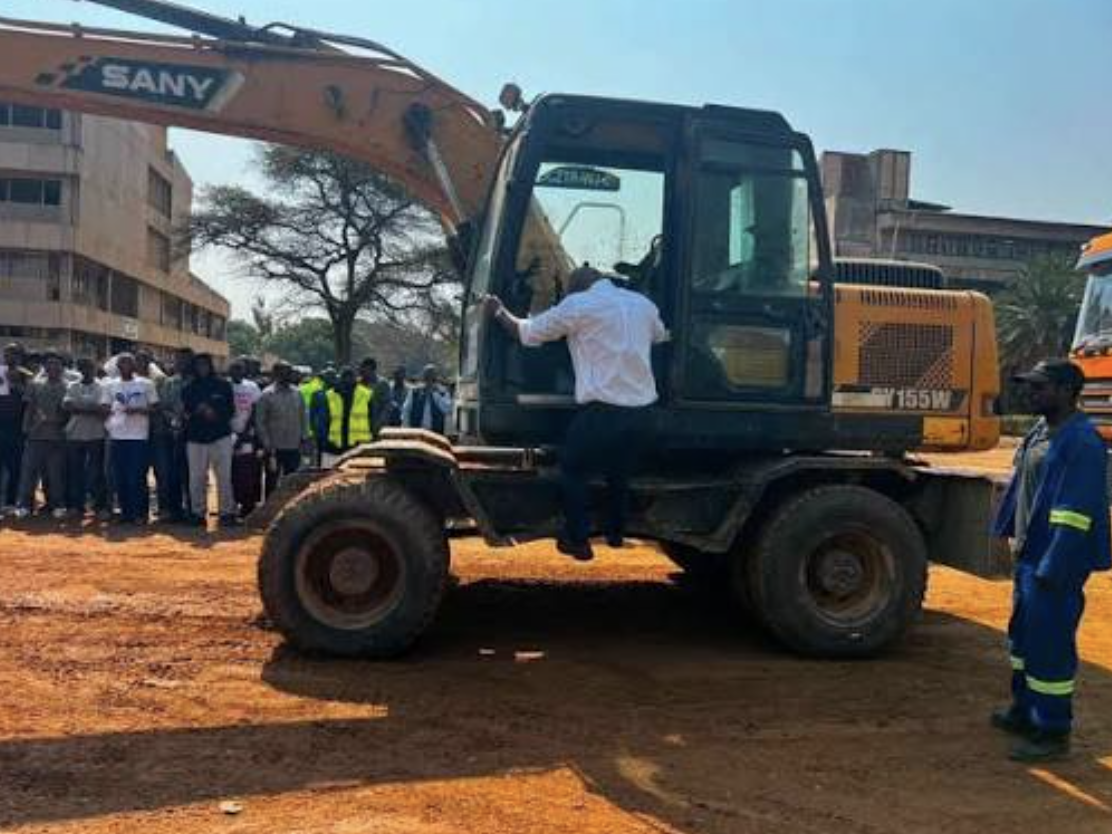 K62m Road Works Begin at UNZA