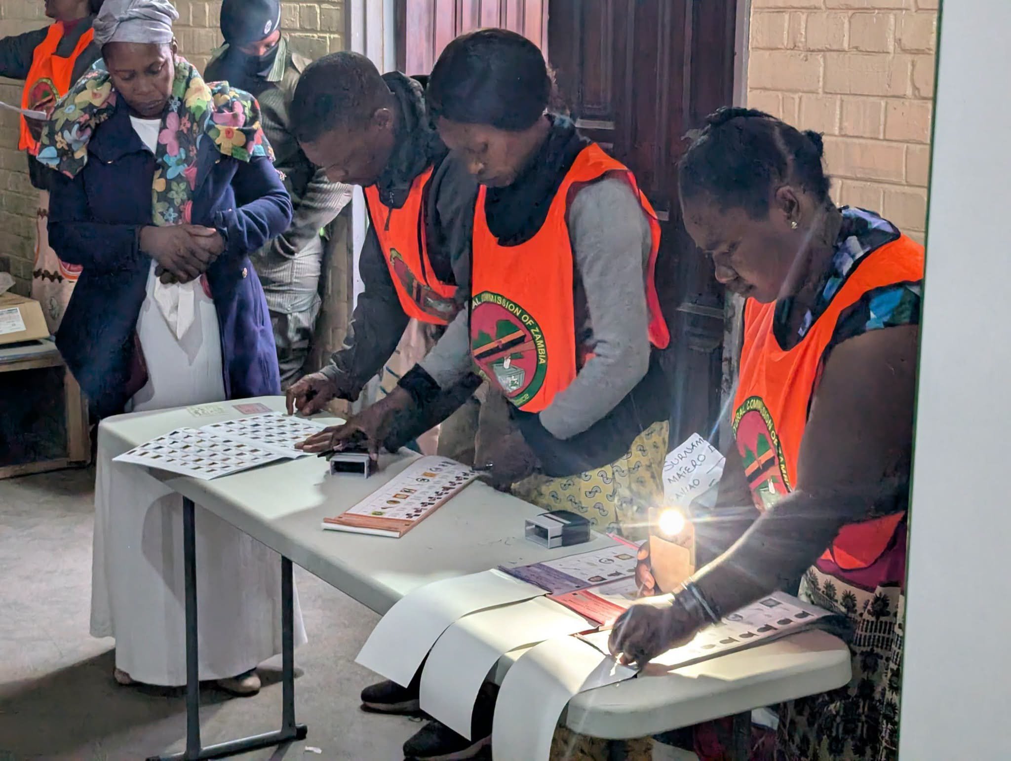 Peaceful Vote Draws Praise as Early Counting Encourages Hichilema