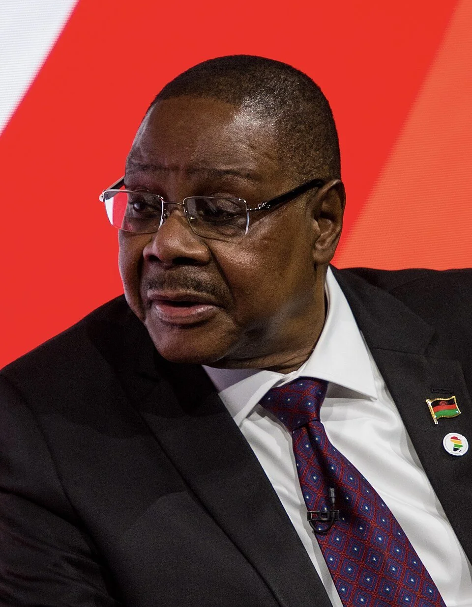 Malawi's President Mutharika Congratulates Hichilema on Re-Election